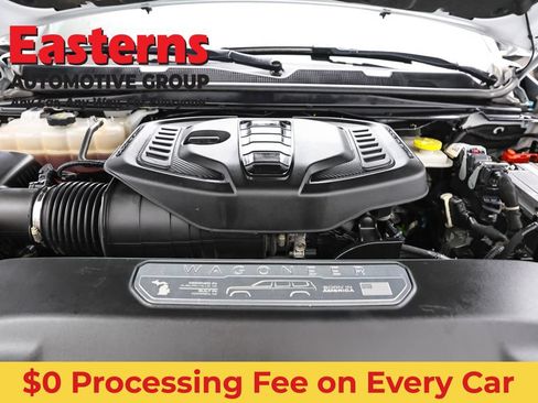 Used 2024 Jeep Wagoneer L Series II RWD image 7