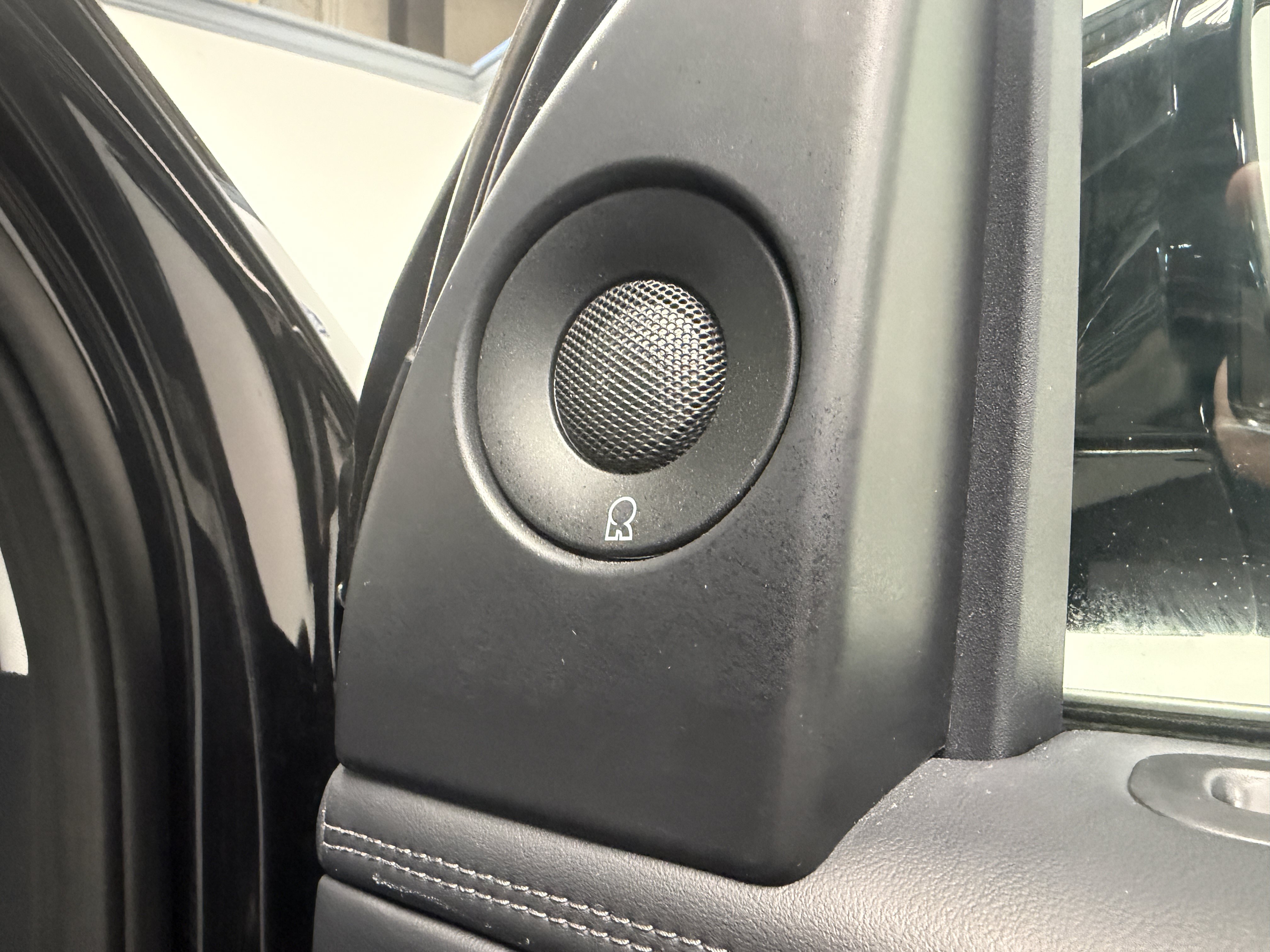 Used 2025 Lincoln Navigator L Reserve AWD/4WD image 20