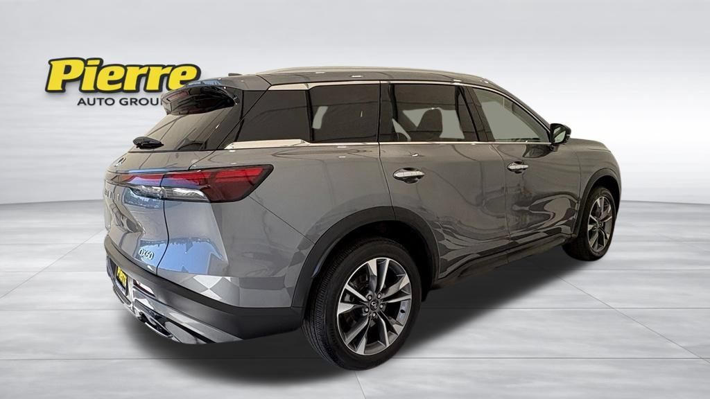 Used 2024 INFINITI QX60 Luxe AWD/4WD image 8