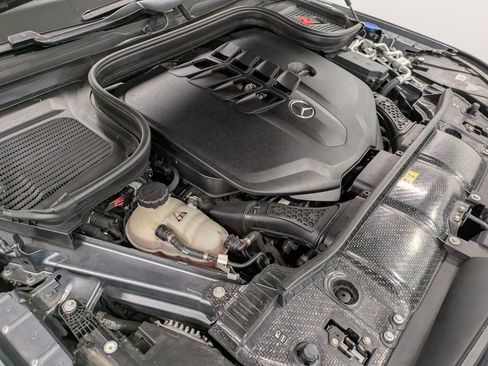 Used 2021 Mercedes-Benz GLS 580 4MATIC image 30