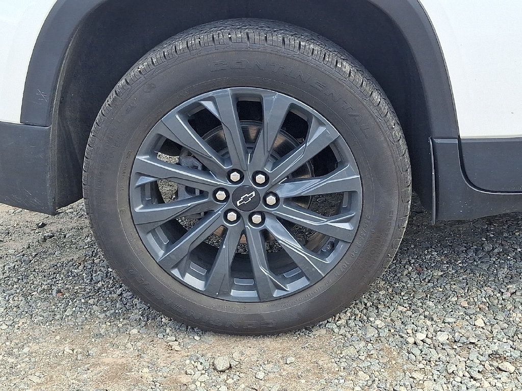 Certified 2023 Chevrolet Traverse RS AWD/4WD image 34