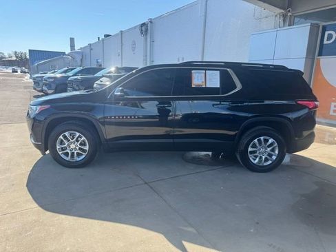 Used 2019 Chevrolet Traverse LT image 11
