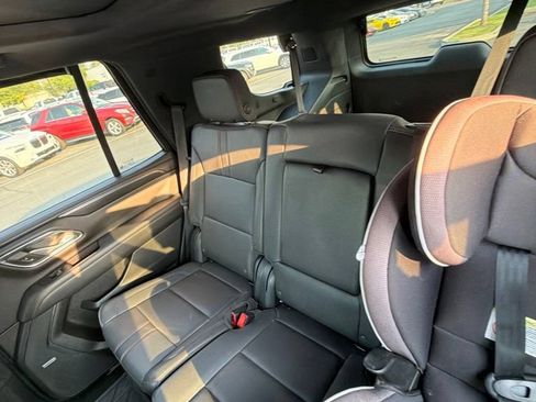Used 2023 Chevrolet Tahoe RST AWD/4WD image 8