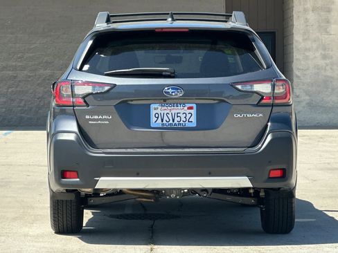 Used 2025 Subaru Outback Limited w/ Popular Package #2 image 4