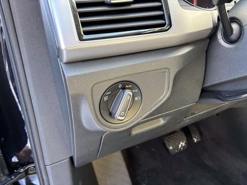 Used 2018 Volkswagen Atlas SEL image 11