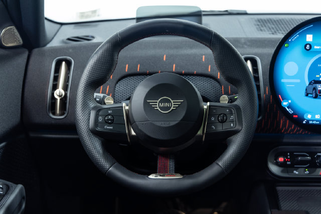 Certified 2025 MINI Cooper Countryman John Cooper Works w/ Comfort Package Max AWD/4WD image 13