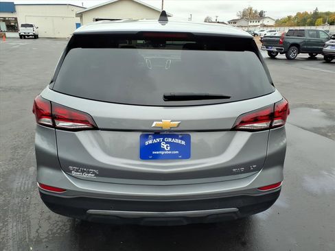 Used 2023 Chevrolet Equinox LT w/ Driver Convenience Package image 5