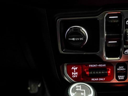 Used 2022 Jeep Wrangler Unlimited Rubicon image 24