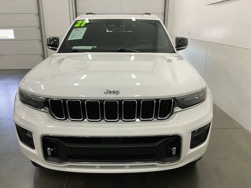 Used 2021 Jeep Grand Cherokee L Overland w/ Luxury Tech Group IV AWD/4WD image 8