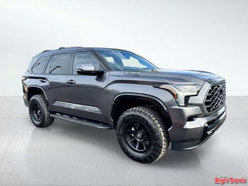 Certified 2025 Toyota Sequoia Platinum w/ TRD Off-Road Package AWD/4WD image 9