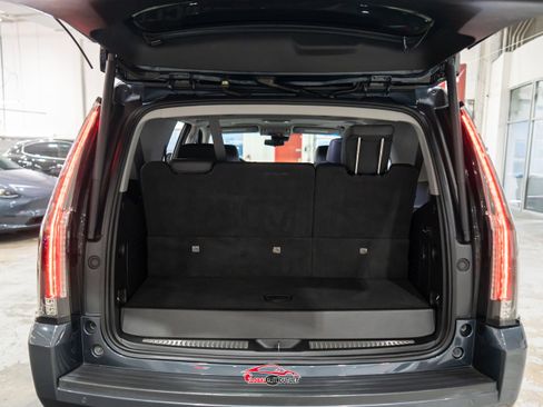 Used 2020 Cadillac Escalade Luxury AWD/4WD image 49