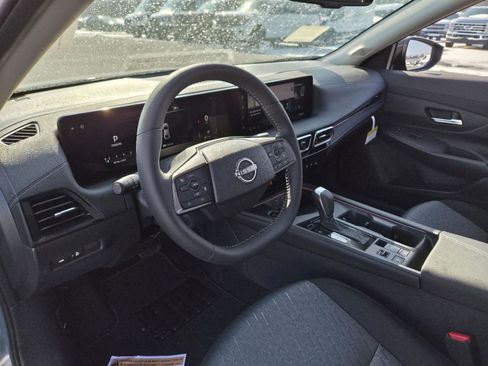 New 2026 Nissan Sentra SV image 9