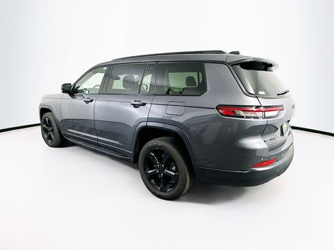 Used 2023 Jeep Grand Cherokee L Limited w/ Luxury Tech Group II image 5