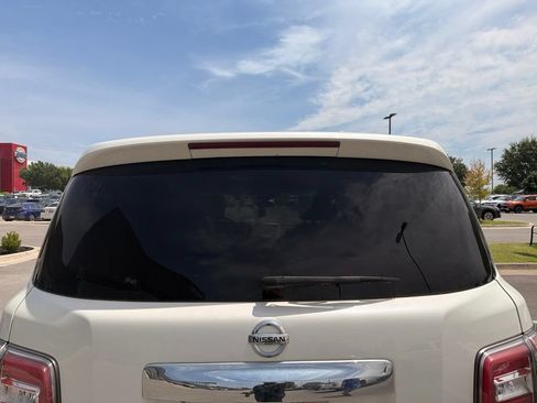 Used 2020 Nissan Armada Platinum w/ Captain's Chairs Package AWD/4WD image 7