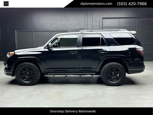 Used 2020 Toyota 4Runner Nightshade image 3