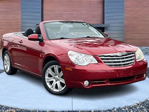 Used 2010 Chrysler Sebring Touring w/ Special Touring Group image 1