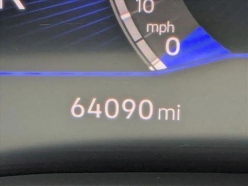 Used 2022 Volkswagen Atlas SE image 11