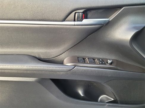 Used 2023 Toyota Camry XSE image 34
