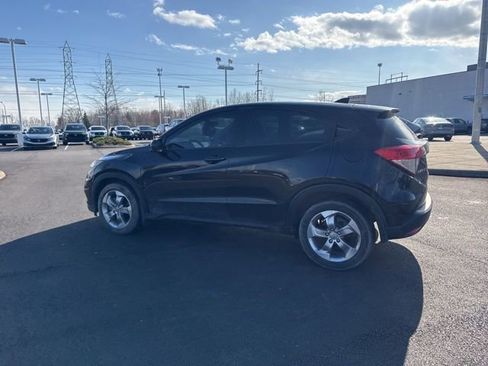 Used 2021 Honda HR-V LX image 13