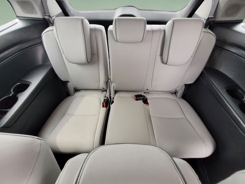 Used 2024 Honda Odyssey Elite image 22