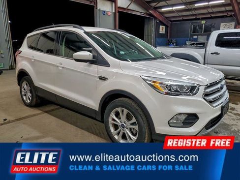 Used 2018 Ford Escape SEL image 7