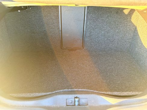 Used 2003 Volkswagen Beetle GLS image 30