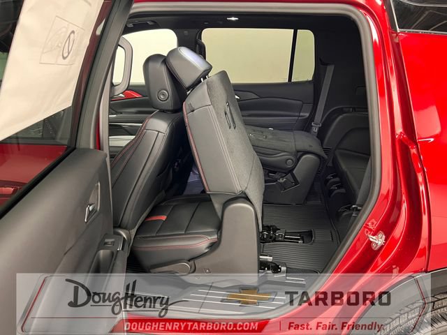 New 2026 Chevrolet Traverse RS w/ LPO, Floor Liner Package FWD image 34