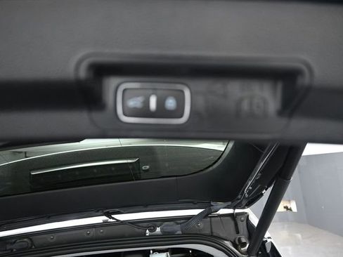 Used 2023 Ford Explorer XLT w/ Equipment Group 202A RWD image 24