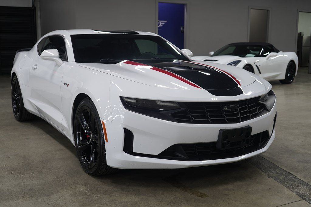 Used 2022 Chevrolet Camaro LT w/ Technology Package RWD image 7