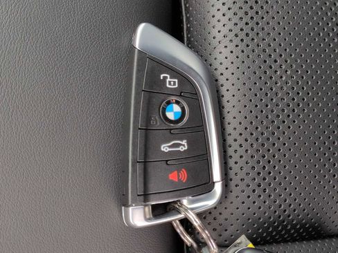 Used 2023 BMW M3 Competition image 35