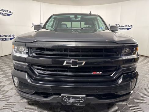 Used 2017 Chevrolet Silverado 1500 LTZ Z71 w/ Midnight Edition image 4