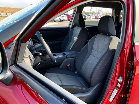 New 2026 Nissan Rogue SV image 9