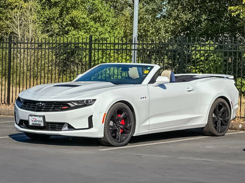 Used 2023 Chevrolet Camaro LT w/ RS Package RWD image 7