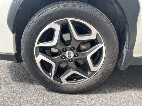 Used 2018 Subaru Crosstrek 2.0i Limited image 4