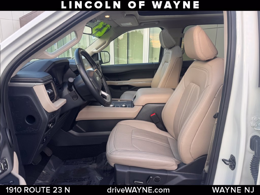 Used 2023 Ford Expedition Limited AWD/4WD image 11