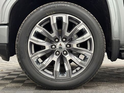 New 2026 GMC Sierra 1500 Denali image 17