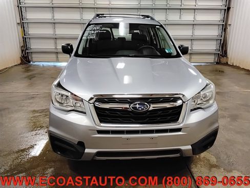 Used 2017 Subaru Forester 2.5i w/ Alloy Wheel Package image 7