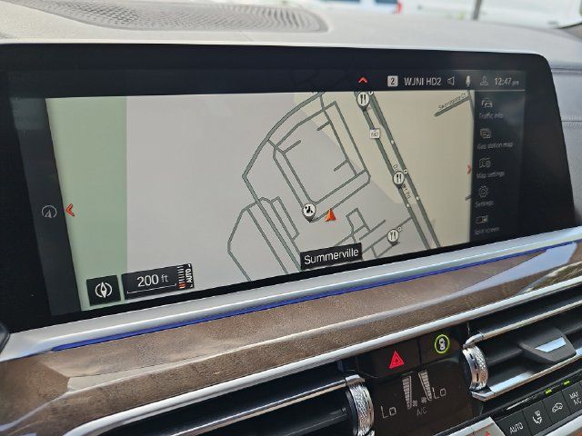 Used 2022 BMW X5 xDrive40i AWD/4WD image 25