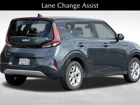 Used 2023 Kia Soul LX w/ Option Group 015 image 4