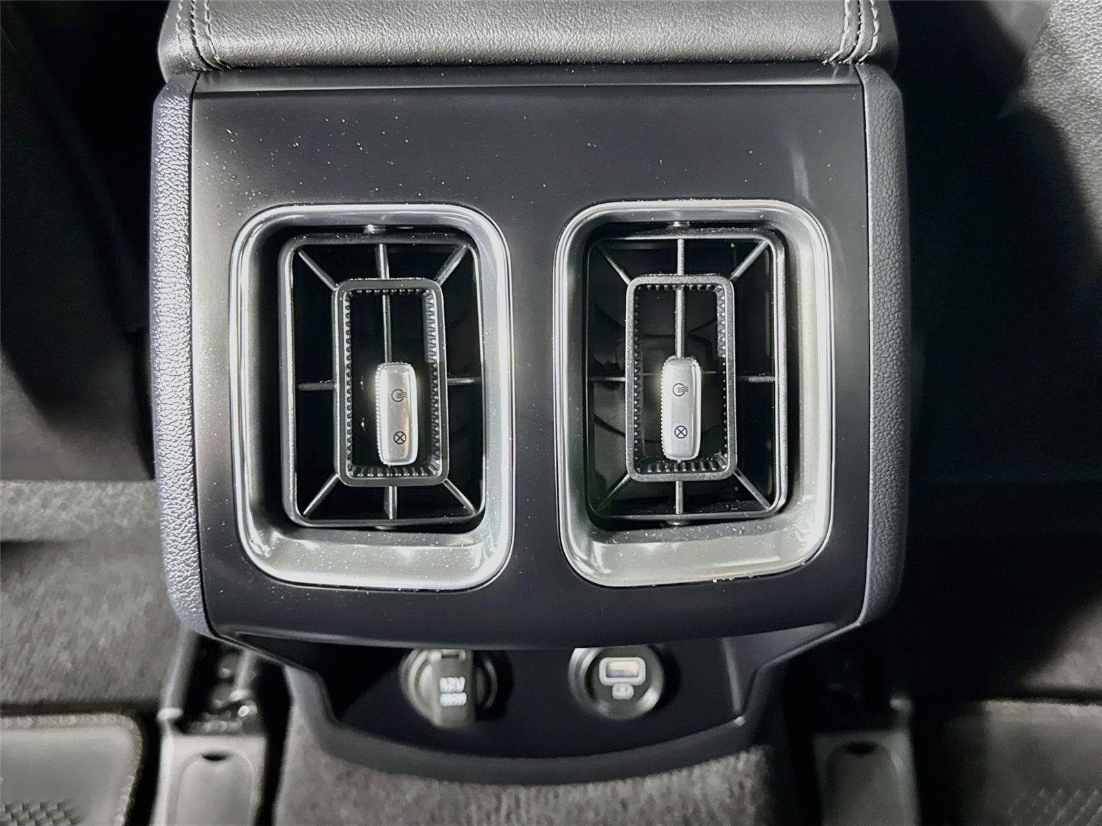 Certified 2023 Kia Sorento X-Line EX AWD/4WD image 26