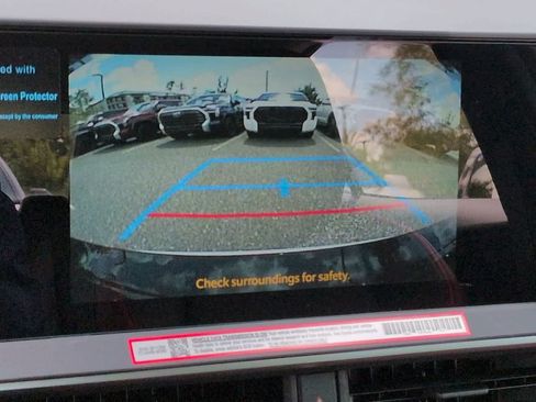 New 2026 Toyota Prius Plug-In Hybrid FWD image 20