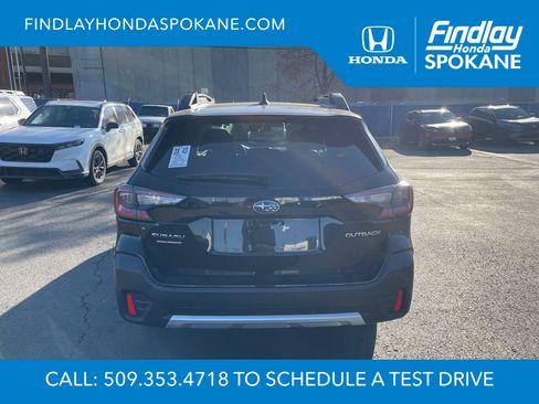 Used 2022 Subaru Outback Limited image 3