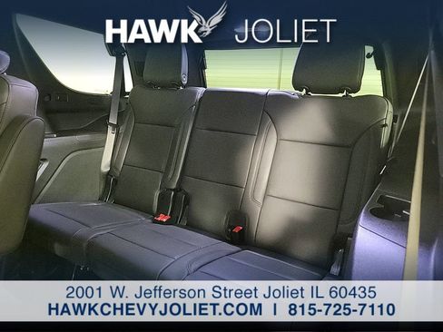 Used 2026 Chevrolet Tahoe Z71 w/ Comfort Package AWD/4WD image 15