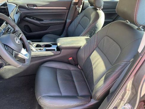 Certified 2025 Nissan Altima 2.5 SR w/ SR Premium Package image 14