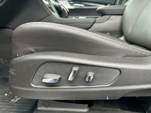 Used 2025 Cadillac XT5 Premium Luxury w/ LPO, Floor Liner Package image 22