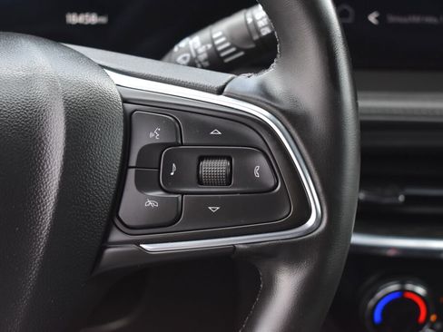 Used 2025 Buick Encore GX Sport Touring w/ Comfort Package image 19