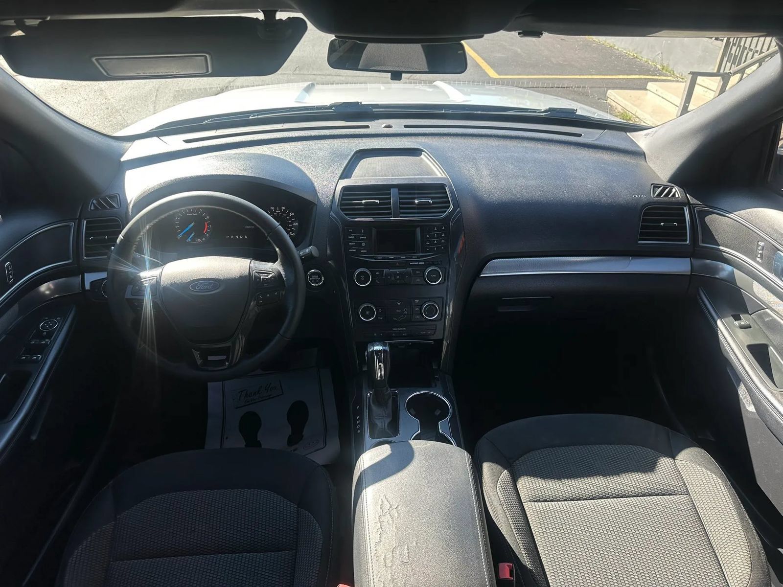 Used 2018 Ford Explorer XLT FWD image 19