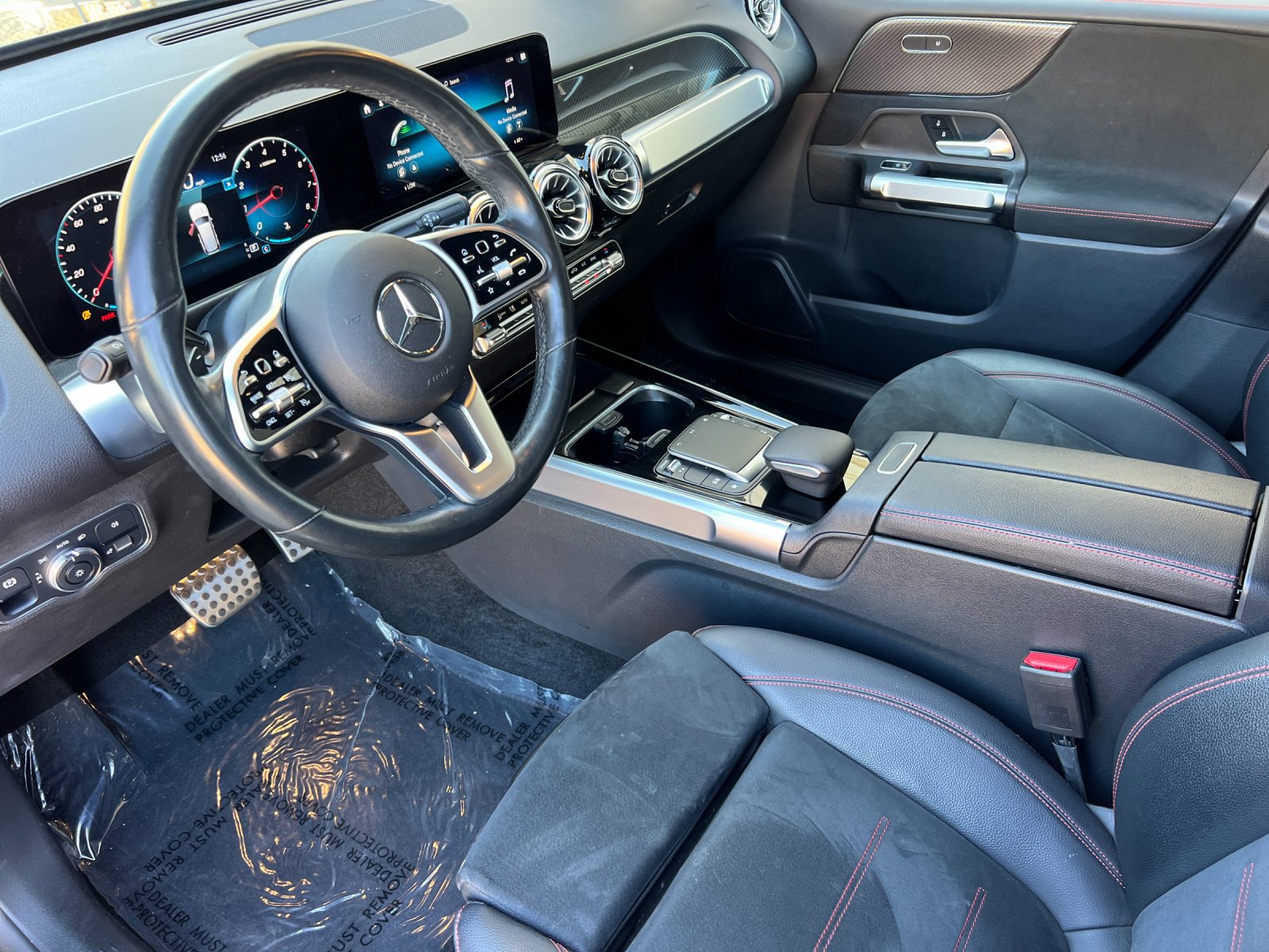 Used 2022 Mercedes-Benz GLB 250 image 9