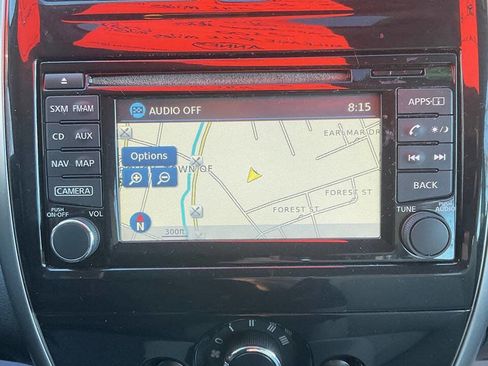 Used 2015 Nissan Versa Note SL 4dr Hatchback image 12