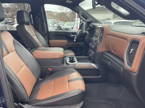 Used 2023 Chevrolet Silverado 3500 High Country w/ Safety Package II image 18